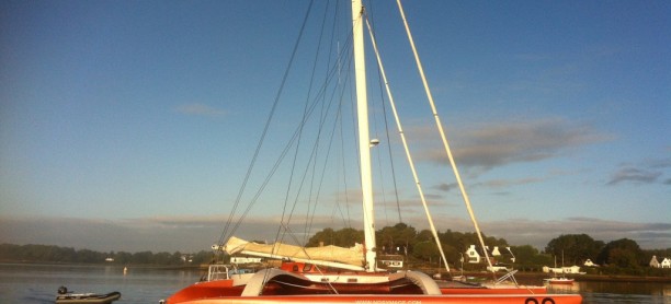 Trimaran de course multi 50 « Infinity »