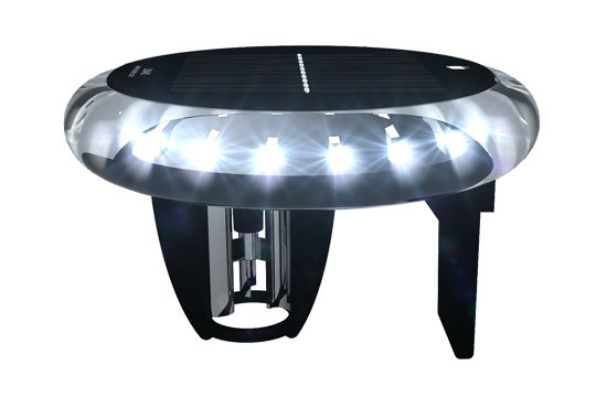 Feu de navigation autonome solaire et éolien